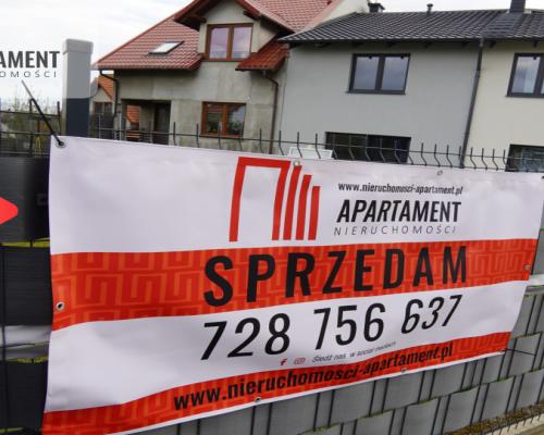 TYLKO U NAS! Dom z garażem i ogrodem w centrum!