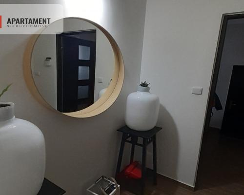 Piękny dom pod lasem