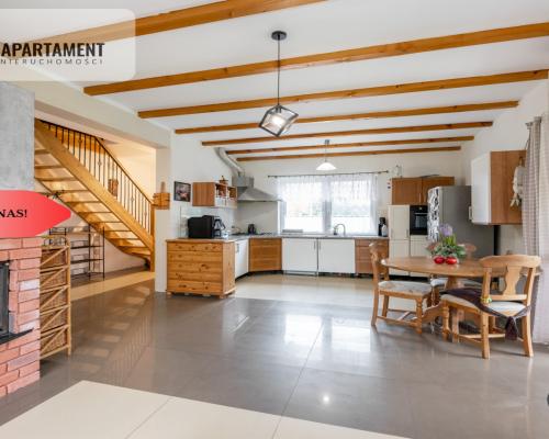 Dom wolnostojący na dużej działce!