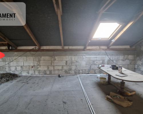 Rypin. Dom - stan surowy zamknięty, ogrodzony.