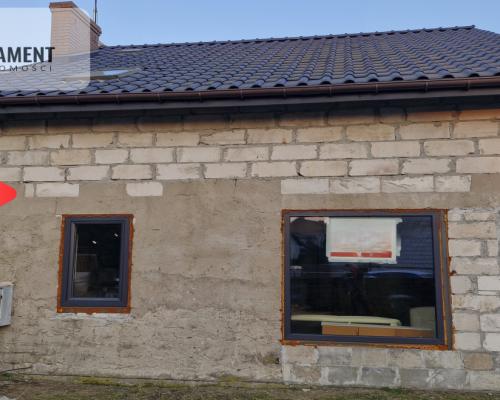 Rypin. Dom - stan surowy zamknięty, ogrodzony.