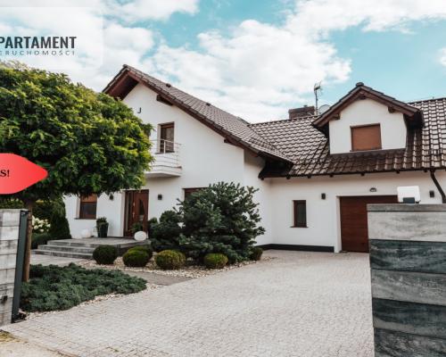 Ekonomiczny dom o wysokim standardzie! Basen!