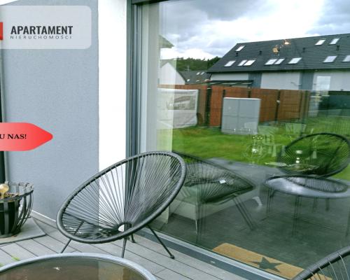 Dom segment pod lasem