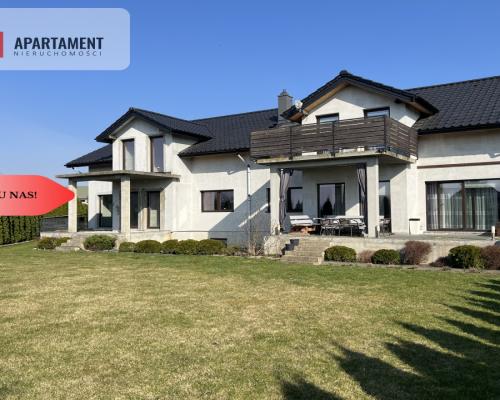 Tylko u nas! Bliźniak 535 m2, 4 garaże -Inwestycja