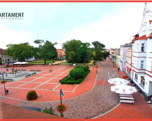 UROKLIWA KAMIENICA ZE STAŁYM DOCHODEM W CENTRUM !!