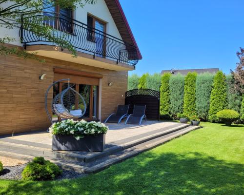 Piękny dom niedaleko jeziora Jezuickiego