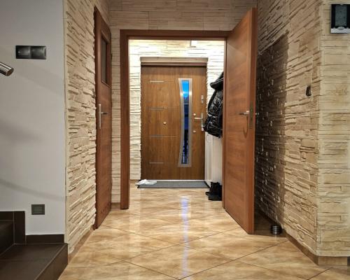 Piękny dom niedaleko jeziora Jezuickiego