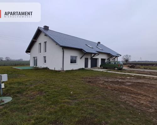 Nowy Dom na obrzeżach Tczewa*Tczewskie Łąki*