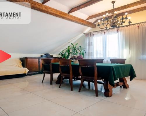 Dom z dochodem-część wynajęta Żabce