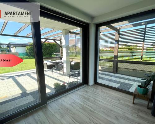 Luksusowy dom z garażem