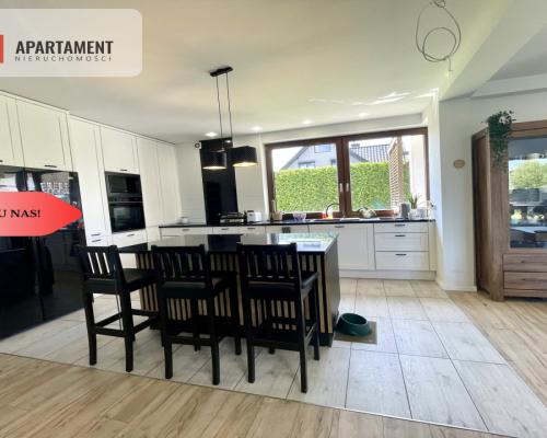 Luksusowy dom z garażem