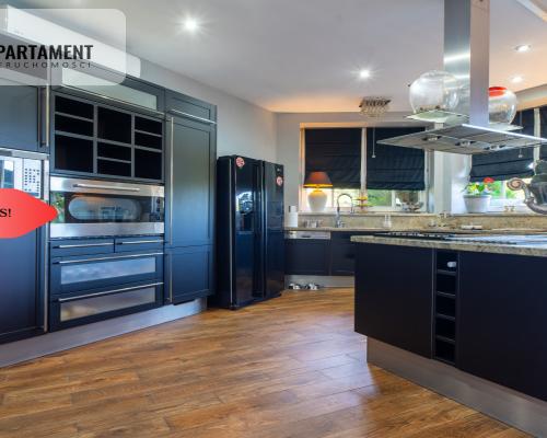 Rezydencja w Stylu Hiszpańskim.