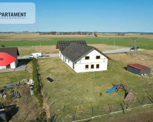 Bliźniak na końcu spokojnej ulicy – Brusy!!