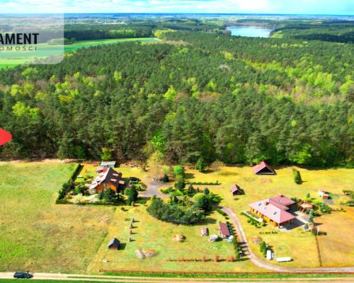 2 Domy Ranczo przy drodze krajowej. Podział