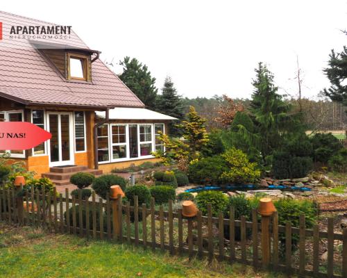 2 Domy Ranczo przy drodze krajowej. Podział