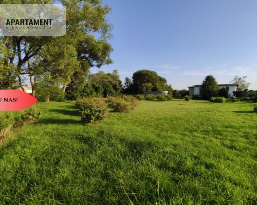 TYLKO U NAS ! Duża działka w dobrej okolicy.