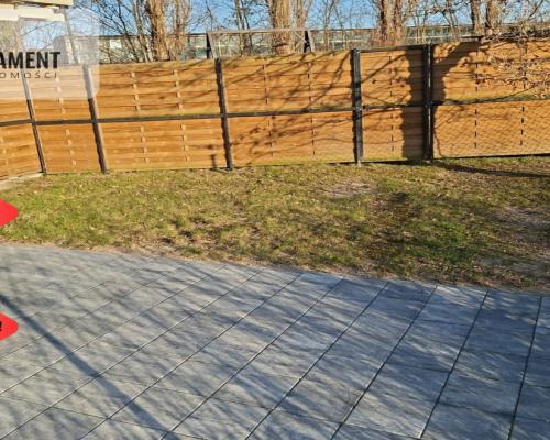 Duży dom- dwa mieszkania, centrum