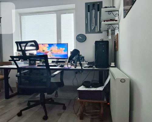 Duży dom- dwa mieszkania, centrum