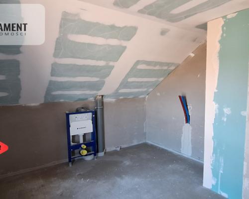 Nowoczesny i energooszczędny dom pod Wałbrzychem