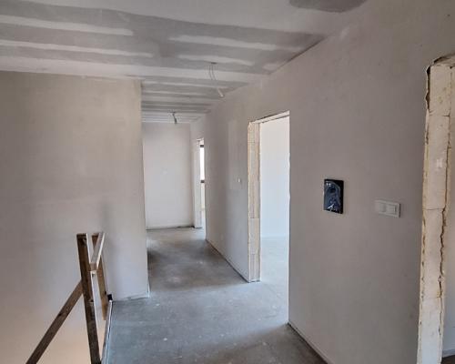 Nowoczesny i energooszczędny dom pod Wałbrzychem