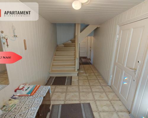 Dom z podwórkiem i garażem w centrum NML