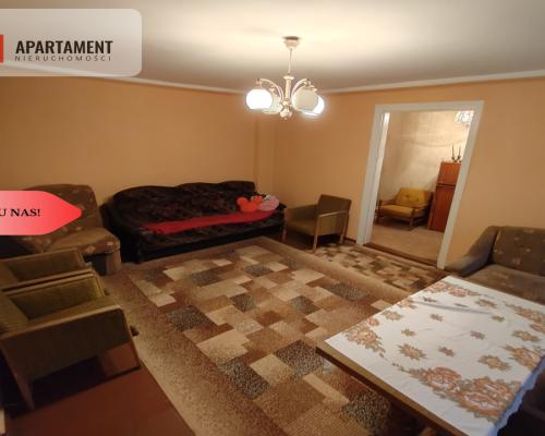 Dom z podwórkiem i garażem w centrum NML