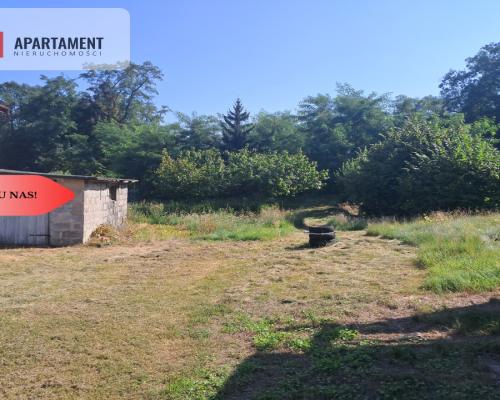 Dom z potencjałem na dużej działce!