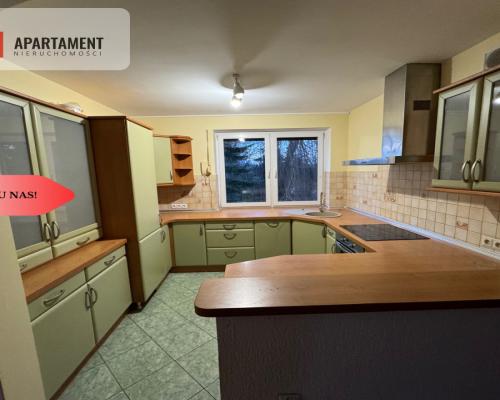 Dom z potencjałem na dużej działce!