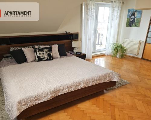 Wspaniała Nieruchomość z Urokliwym Ogrodem!