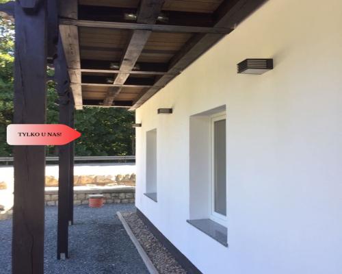 Duży dom 270 m2. Można zaaranżować 3 apartamenty.