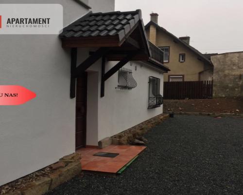 Duży dom 270 m2. Można zaaranżować 3 apartamenty.