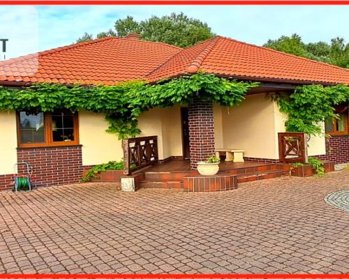 Piękny dom w pobliżu jeziora Skorzęcin