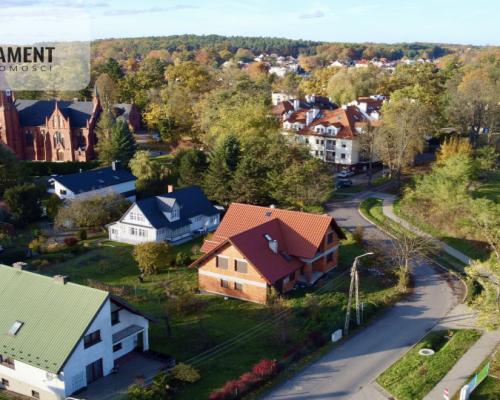 DOM DLA RODZINY | STAN SUROWY, ZAMKNIĘTY | CENTRUM