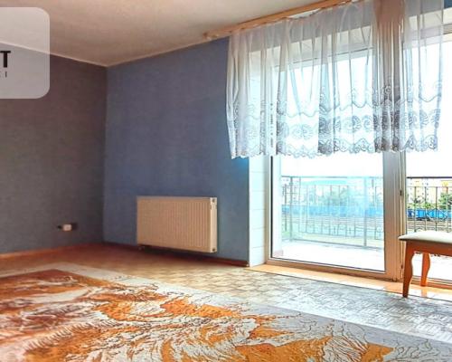 Piętro domu z ogrodem