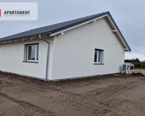 Nowy dom w dobrej lokalizacji