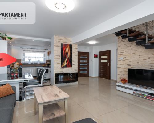 Zadbany dom wolnostojący z dużym ogrodem!