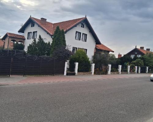 STEGNA: Obiekt Inwestycyjny 285m²