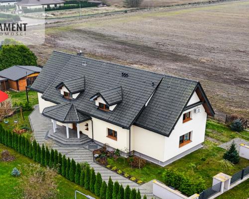 Atrakcyjny dom dwurodzinny w Ciele!