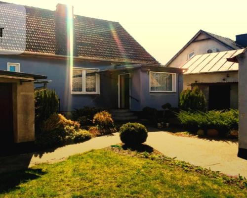 Duży dom z potencjałem w Szamocinie