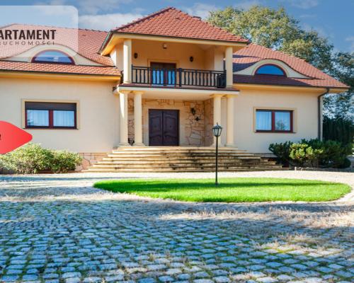 Duża Willa z potencjałem.