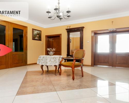 Duża Willa z potencjałem.