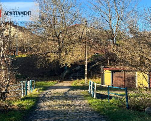 Połczyn Zdrój , Kamienica do remontu, 4x studio.