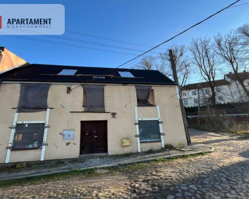 Połczyn Zdrój , Kamienica do remontu, 4x studio.