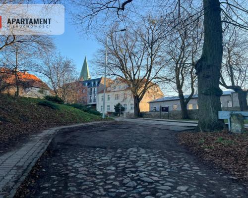 Połczyn Zdrój , Kamienica do remontu, 4x studio.