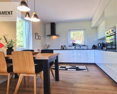 TYLKO U NAS!!! PIĘKNY DOM W PIĘKNEJ OKOLICY!!!