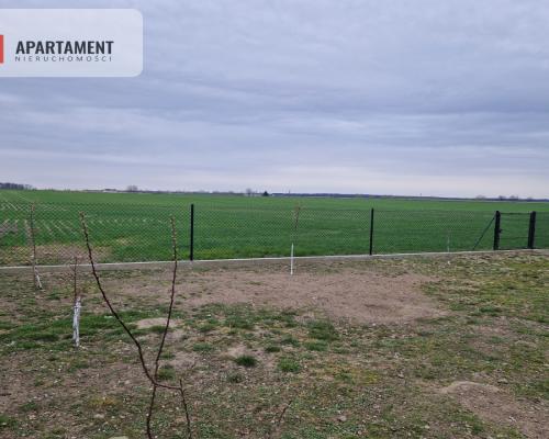 Dom w rozbudowie! Duża działka!