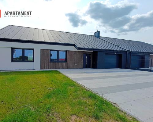 PARTEROWY dom w otoczeniu JEZIOR | garaż | taras