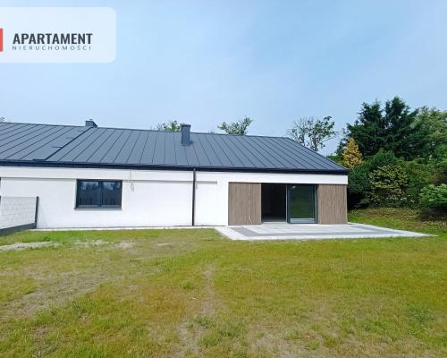 PARTEROWY dom w otoczeniu JEZIOR | garaż | taras