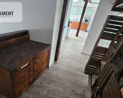 Dom z ogrodem i lokalem pod działalność