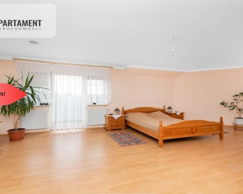 Duży dom wolnostojący!